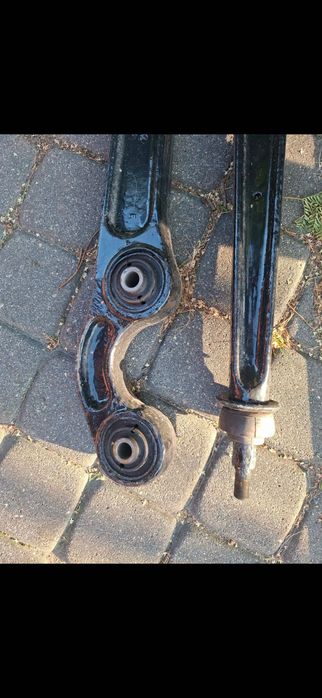 Wahacz tylny Mitsubishi Pajero 1 I po regeneracj