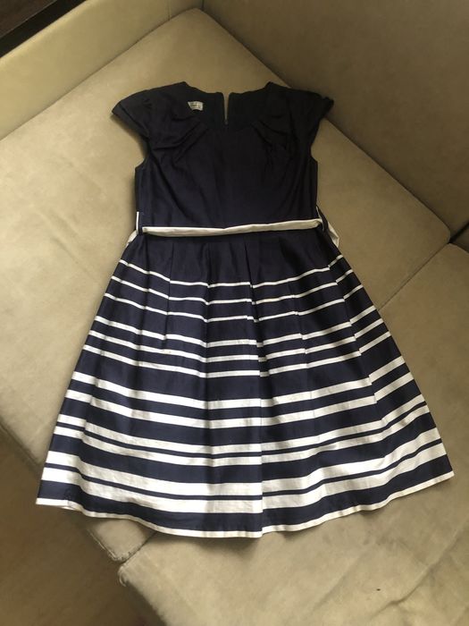 Сукня для дівчинки