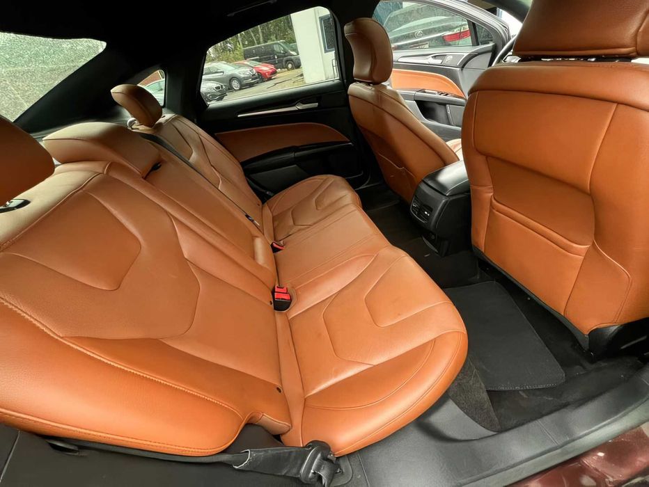 Ford Fusion Titanium      2019