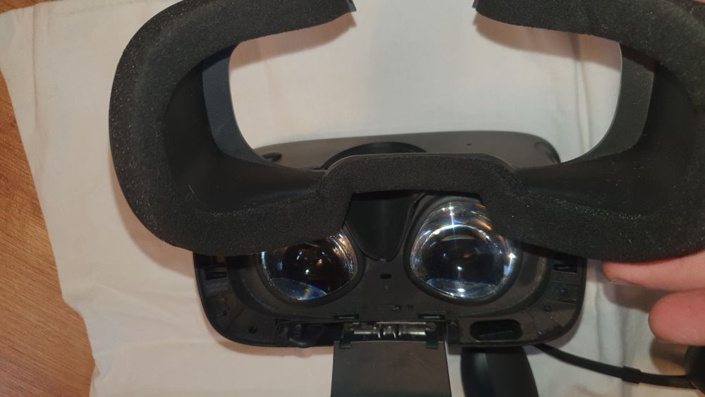 VR Oculus Rift S + pady / BEZ KABLA