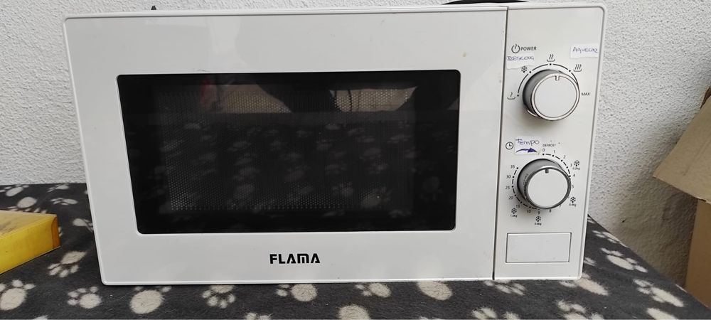 Microondas FLAMA