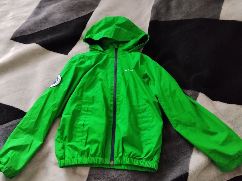 Kurtka wiosenna Decathlon 146-152