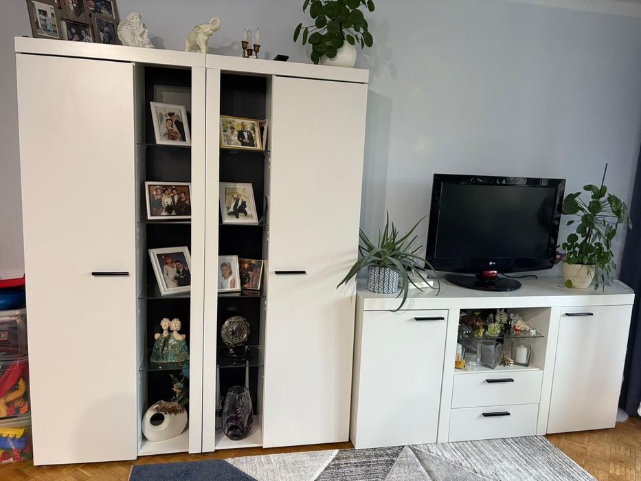 Meble szafy witryna komoda