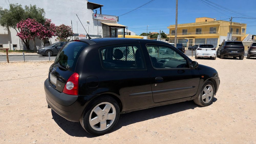 Renault clio - gasóleo