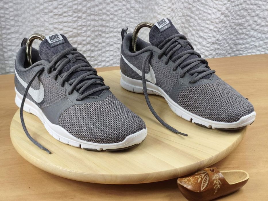 Buty r. 42,5 Nike Flex Essential TR damskie sportowe