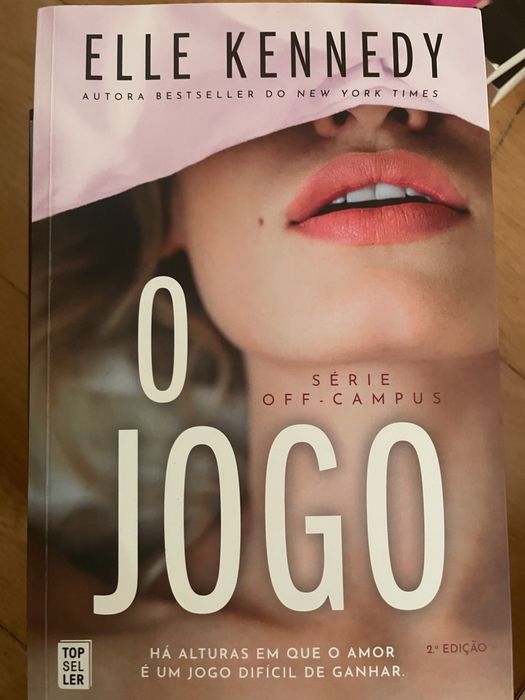 Livros 2 mao como novos