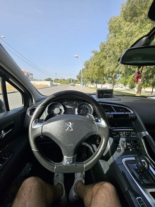 Peugeot 3008 Hybrid4 12/2013