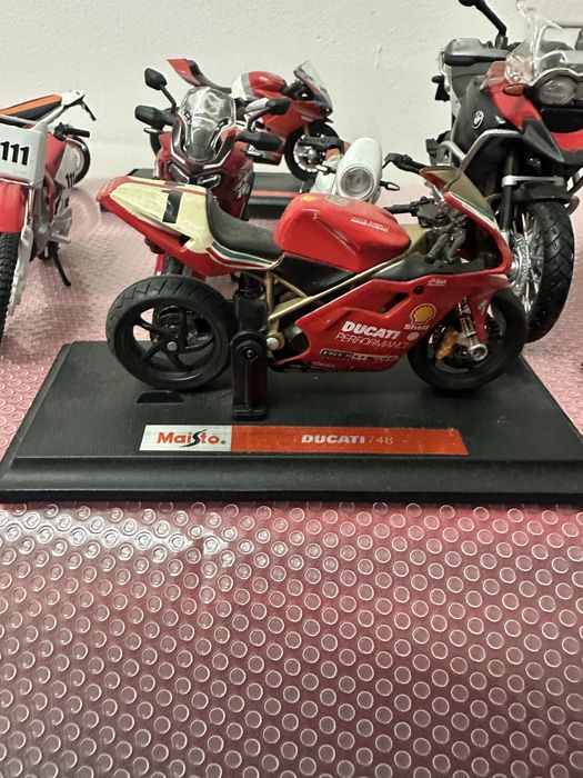 Motas miniaturas