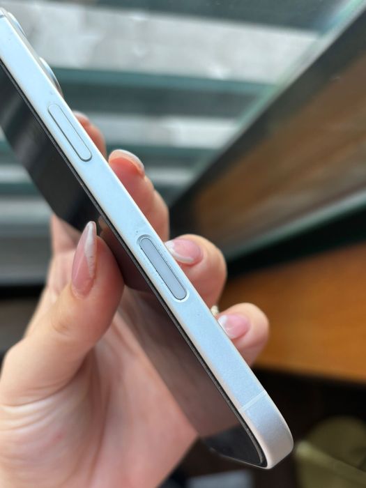 Iphone 16 branco 128gb