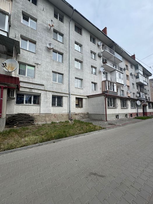 Продаж квартири 4 кімнатна квартира