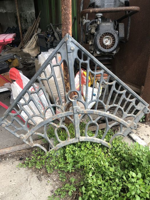 Grelha de ferro fundido