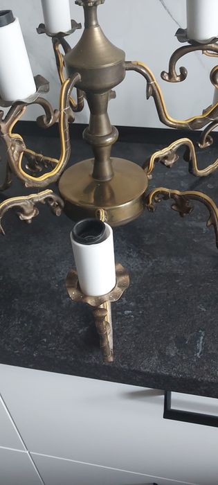 Żyrandol mosiężny