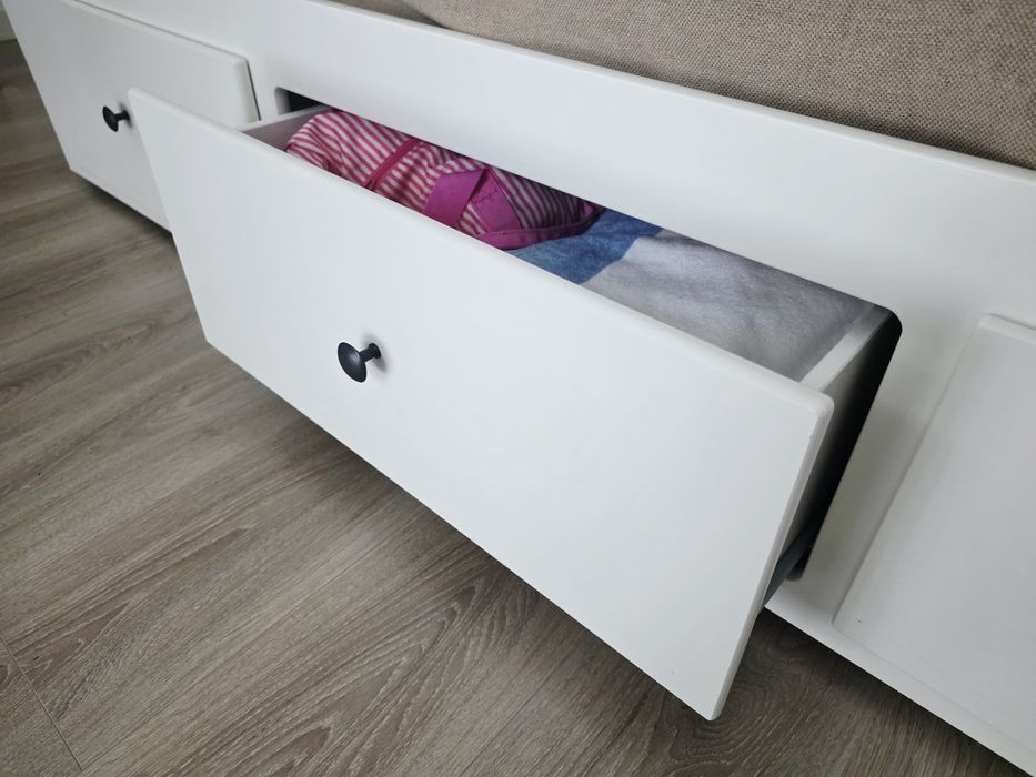 Cama Hemnes - IKEA