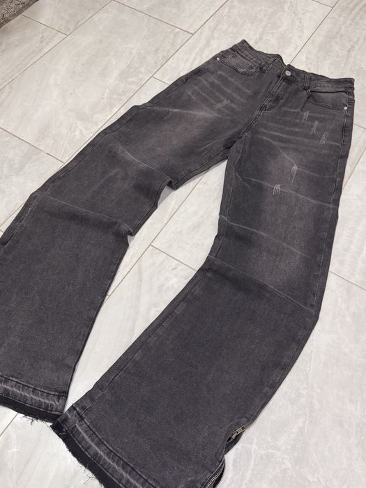 Black Flared Jeans with Zippers