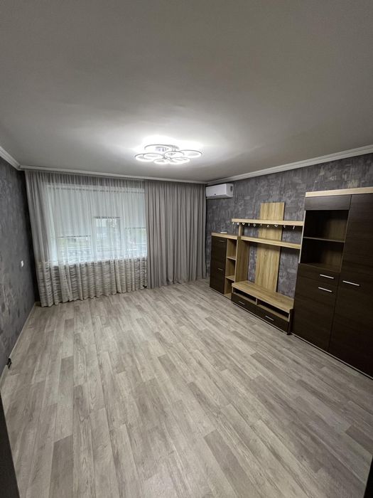 Здам сучасну 2 х кімнатну квартиру
