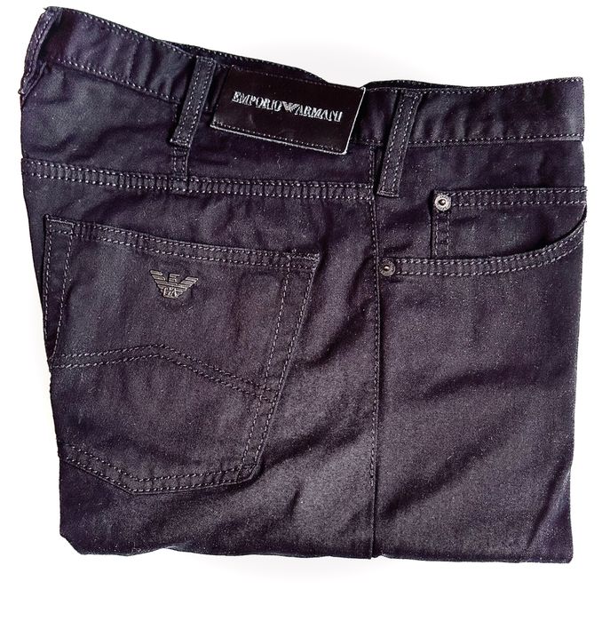 Emporio Armani 33  Spodnie czarne Regular Fit