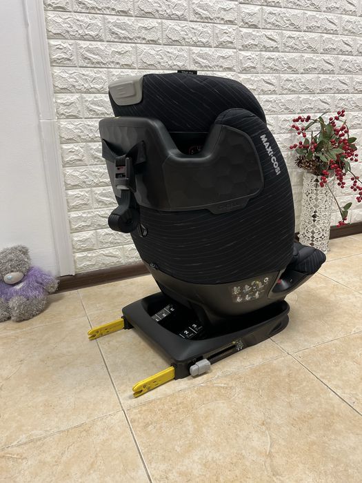 Автокрісло MAXI-COSI Titan Pro Група 1/2/3 (9-36 кг) максі косі