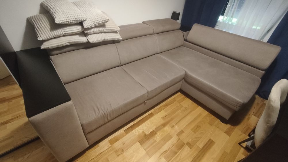 Narożnik beżowy duży