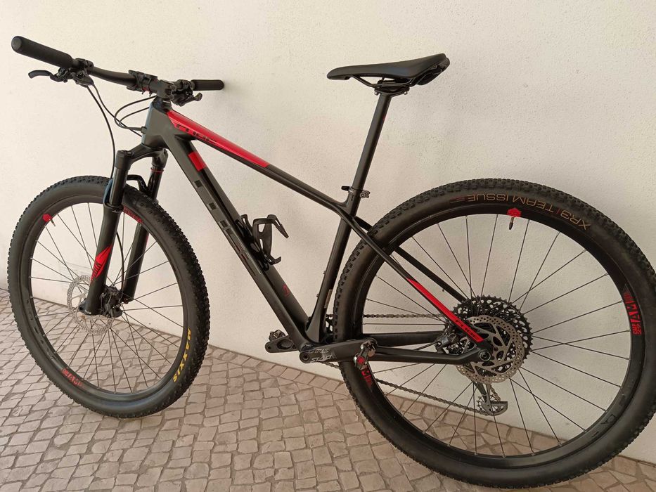 Bicicleta Cube Reaction Pro C:62