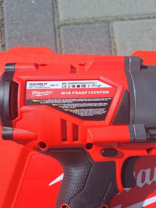1300Nm!!! Акумуляторний гайковерт Milwaukee Гайковерт акумуляторний Milwaukee на 1300Nm