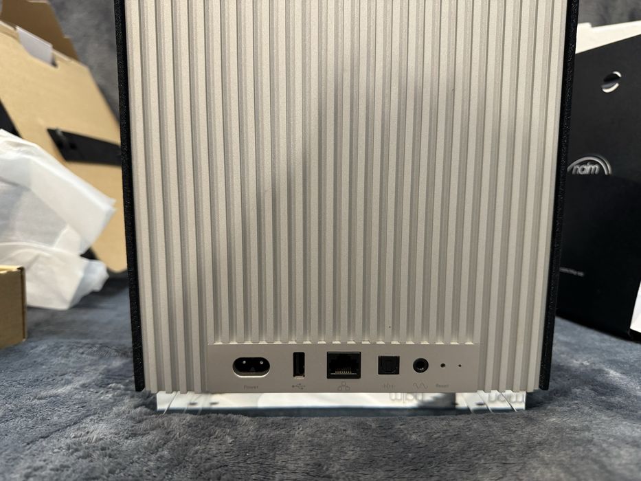 Акустична система "все в одному" Naim Mu-so Qb Black