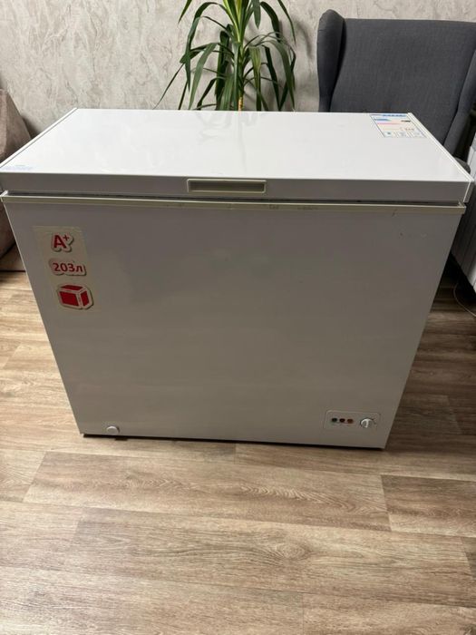 Морозильна камера Delfa DCF-198 (203 л)