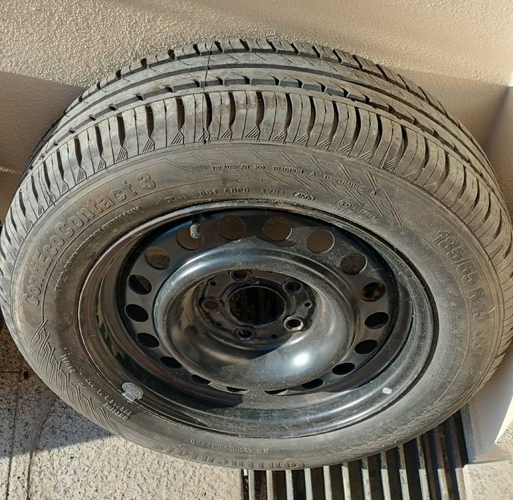 Jante com pneu 185/65/15