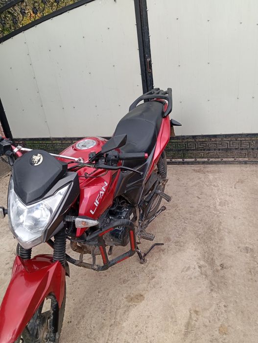 .  Lifan  LF 150   .