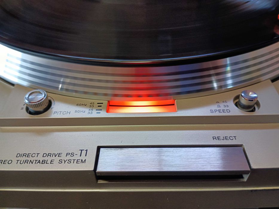 gira-discos SONY PS-T1