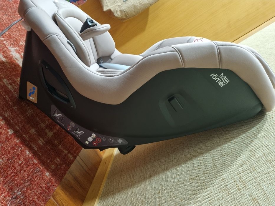 Cadeira auto Britax Romer Max Safe Pro
