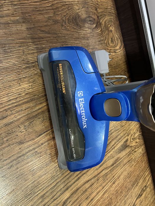 Пилосос electrolux ergorapido plus 18v замінено новий акб