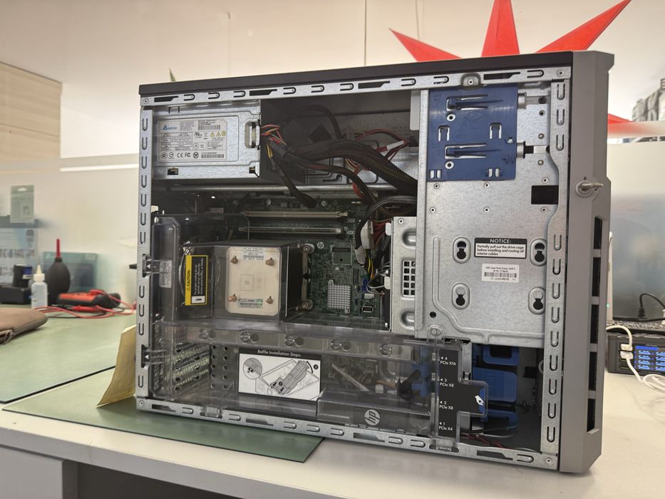 Servidor ProLiant ML310e Gen8 v2