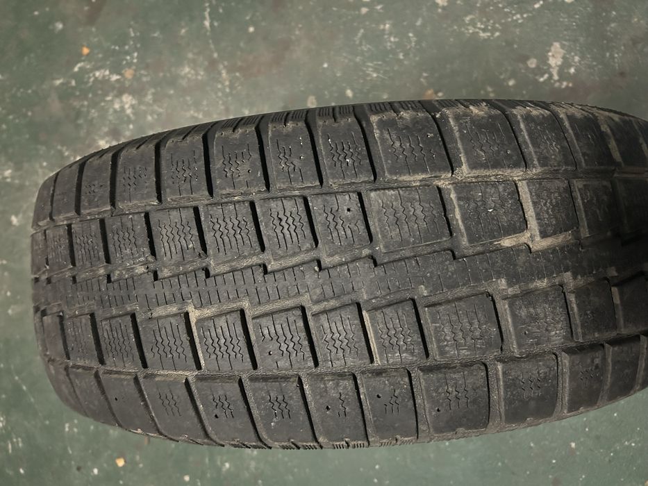 Cooper Discover  At 245/70/17