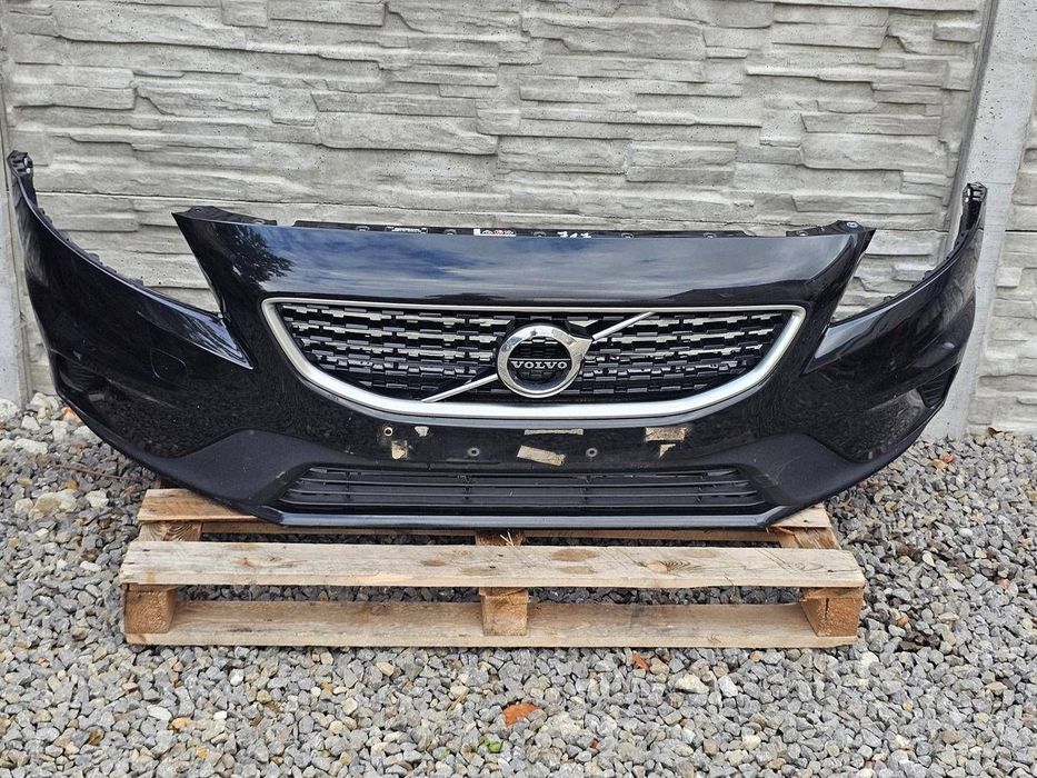 zderzak przód przedni volvo v40 lift rdesign 2016-2019 717-46