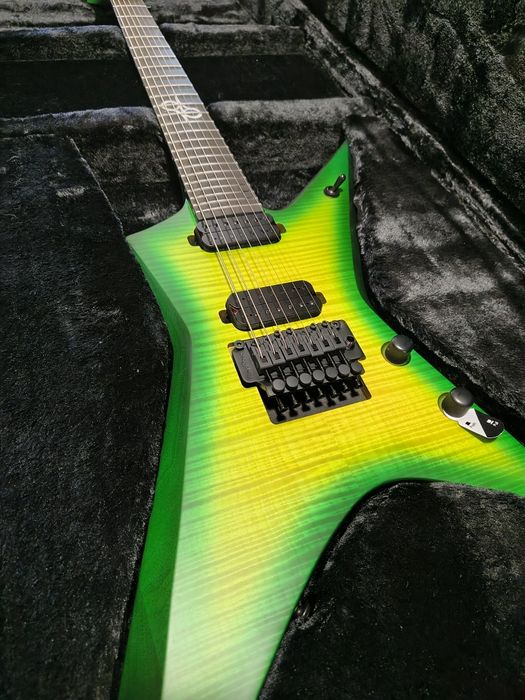 Guitarra elétrica X Solar guitars