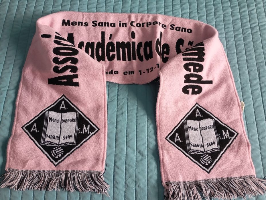 Cachecol académica de S. Mamede de infesta