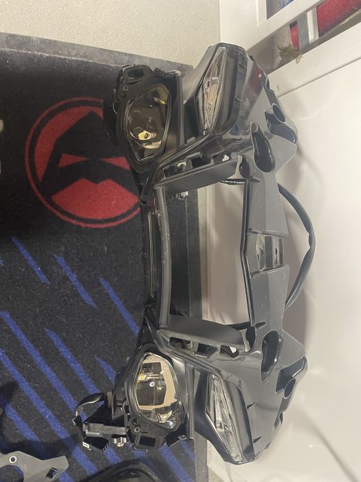 Yamaha r1 rn65 lampa