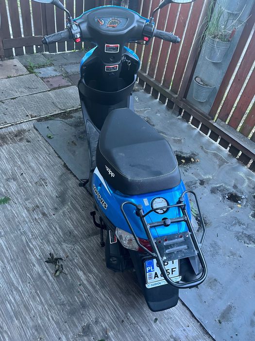 Skuter Zipp Tops RS 50cc 4T
