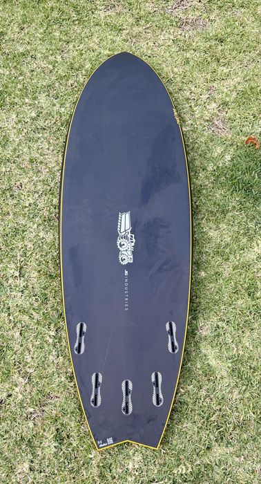 Prancha de Surf JS SubXero Carbotune 6.3 45,9 L