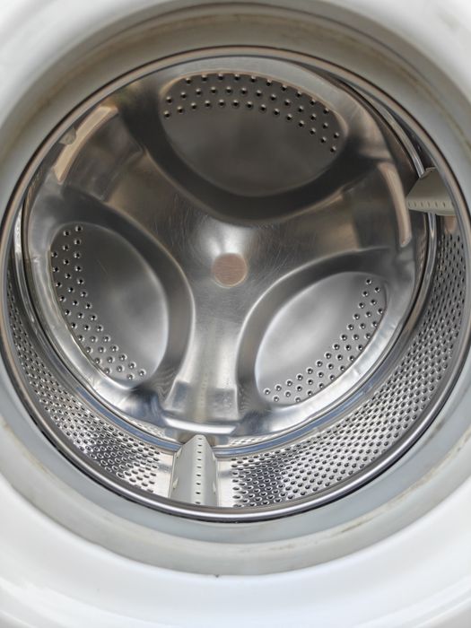 Пральна машина Indesit wisn 82 (csi)