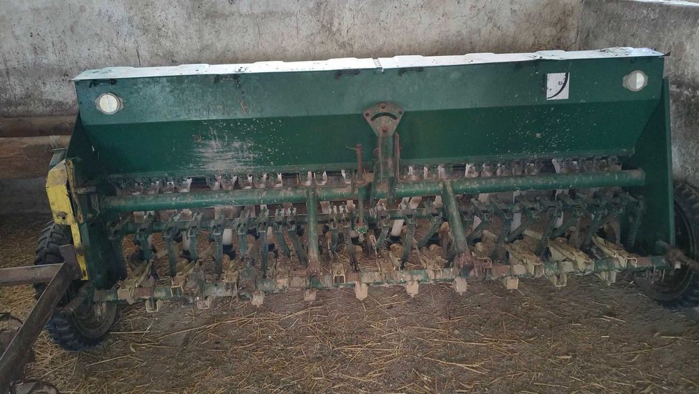 Kultywator, siewnik ciągnikowy poznaniak