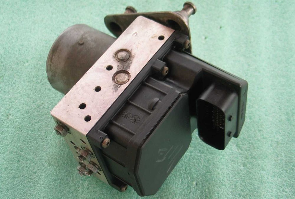 Ремонт блока АБС Мерседес Спрінтер SPRINTER 208-416 CDI Обмін ГАРАНТІЯ