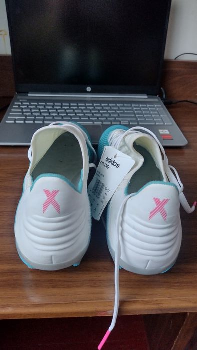 Бутси футбольні adidas