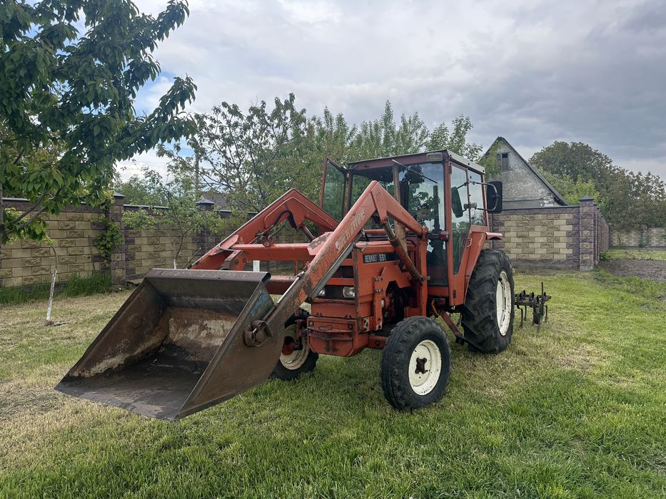 Продам    Трактор