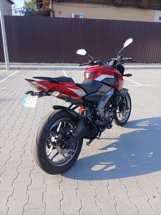 Продам Bajaj Pulsar NS 200