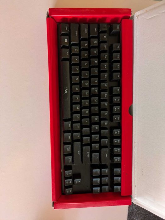 Teclado Mecânico Gaming HyperX