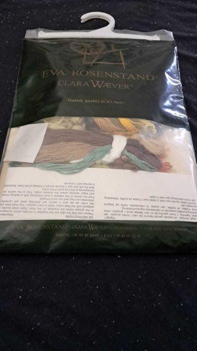 Kit Ponto Cruz Eva Rosenstand-Modelo 14-202 (cavalos e carruagem)