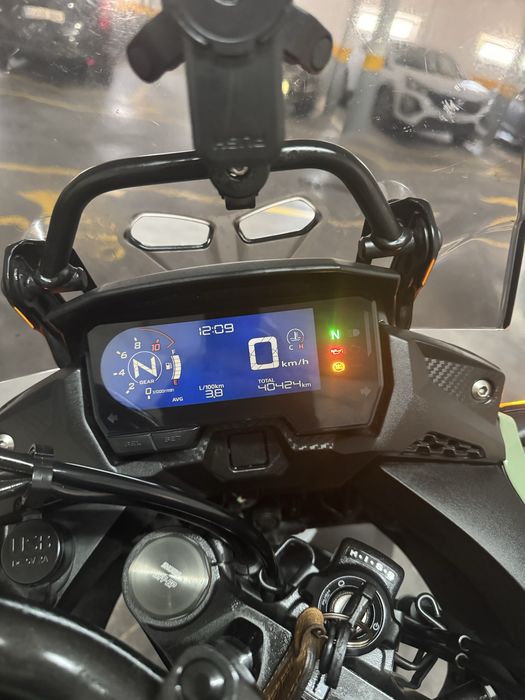 Honda CB500X 2022