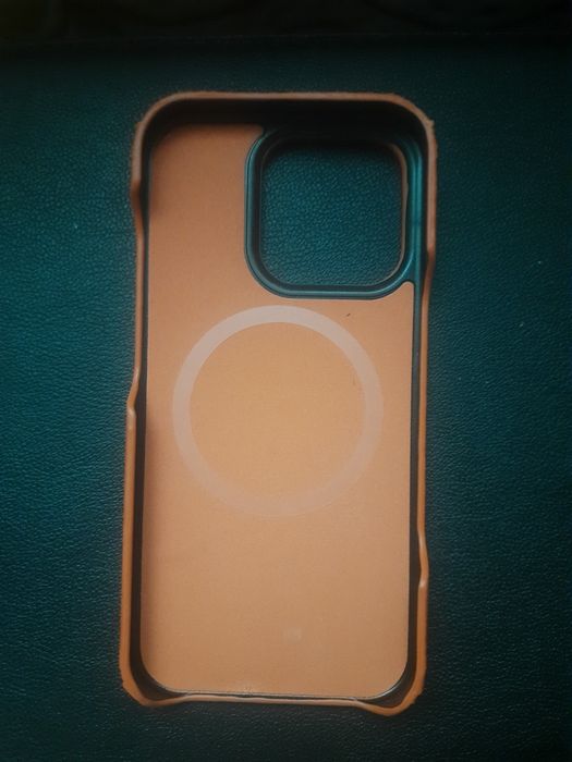 Чехлы на смартфон/телефон