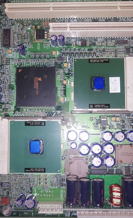 Компьютер / Intel Pentium / III.933